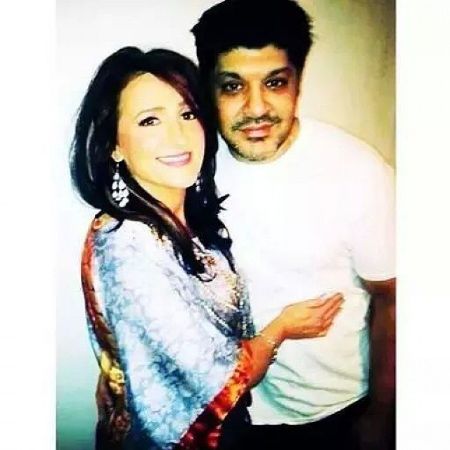 Yaser Malik posted a picture with his wife Trisha Malik on Instagram in 2014.